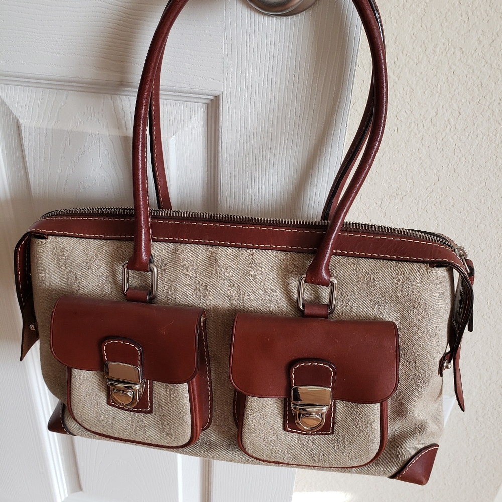 Dooney and Bourke Bag